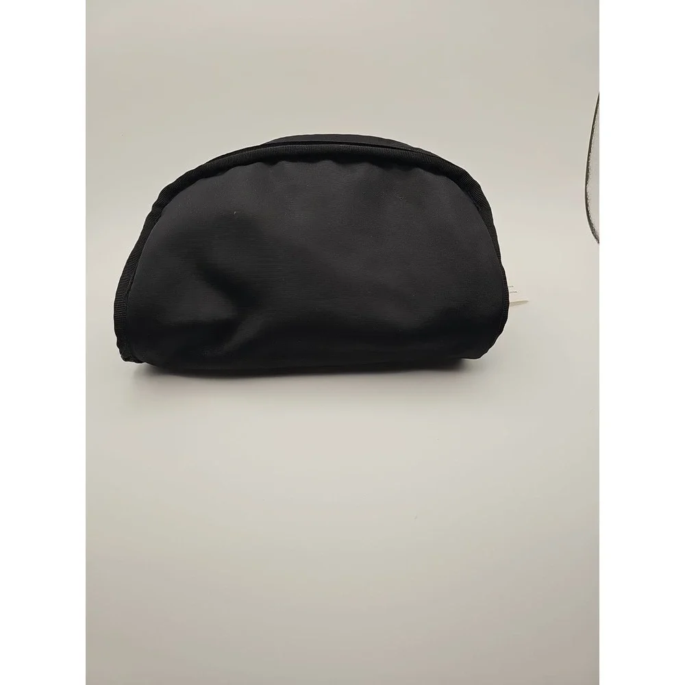 Women's Cosmetic‎ Bag B Makowsky/Wristlet